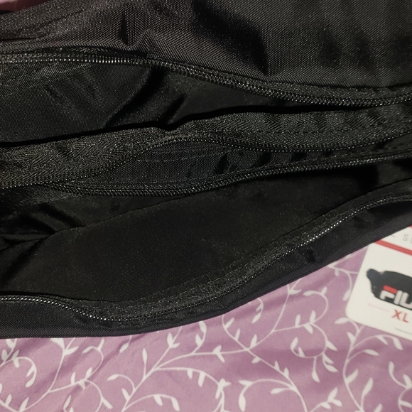 Fila Fanny Pack - Picture 3 of 5